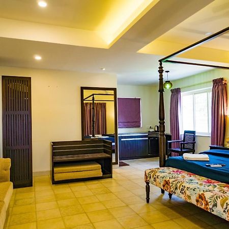 Marine Studios Le Pension Candolim Dış mekan fotoğraf