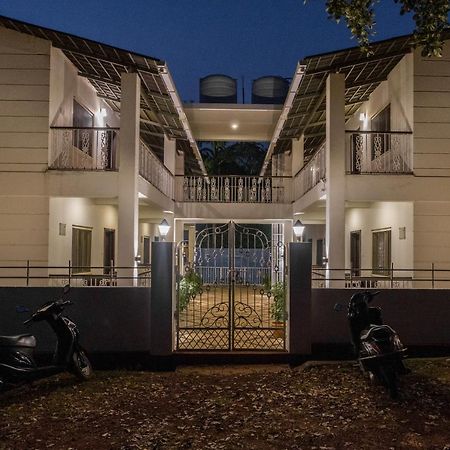 Marine Studios Le Pension Candolim Dış mekan fotoğraf